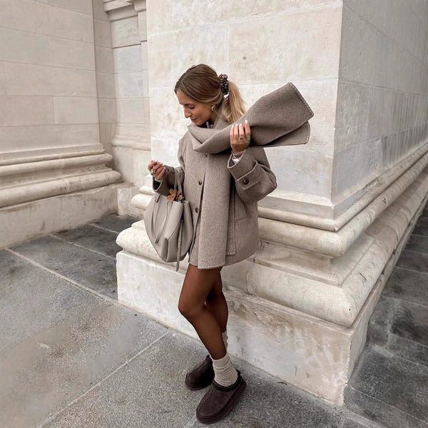 Detachable Scarf Collar Short Coat